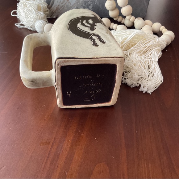 Mara Stoneware 12 oz. Collectable Kokopelli Design Mug Cactus Square Cup Cream - Picture 5 of 6